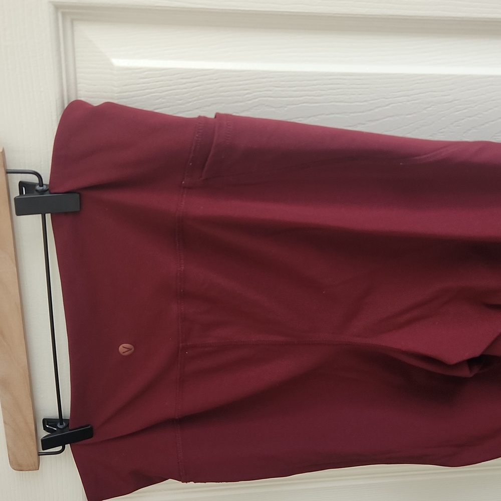LIVI high rise soft Capri leggings with pockets - zinfandel size 18/20 - Picture 8 of 9
